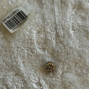 NWT 🌸 Melinda Maria Silver Necklace